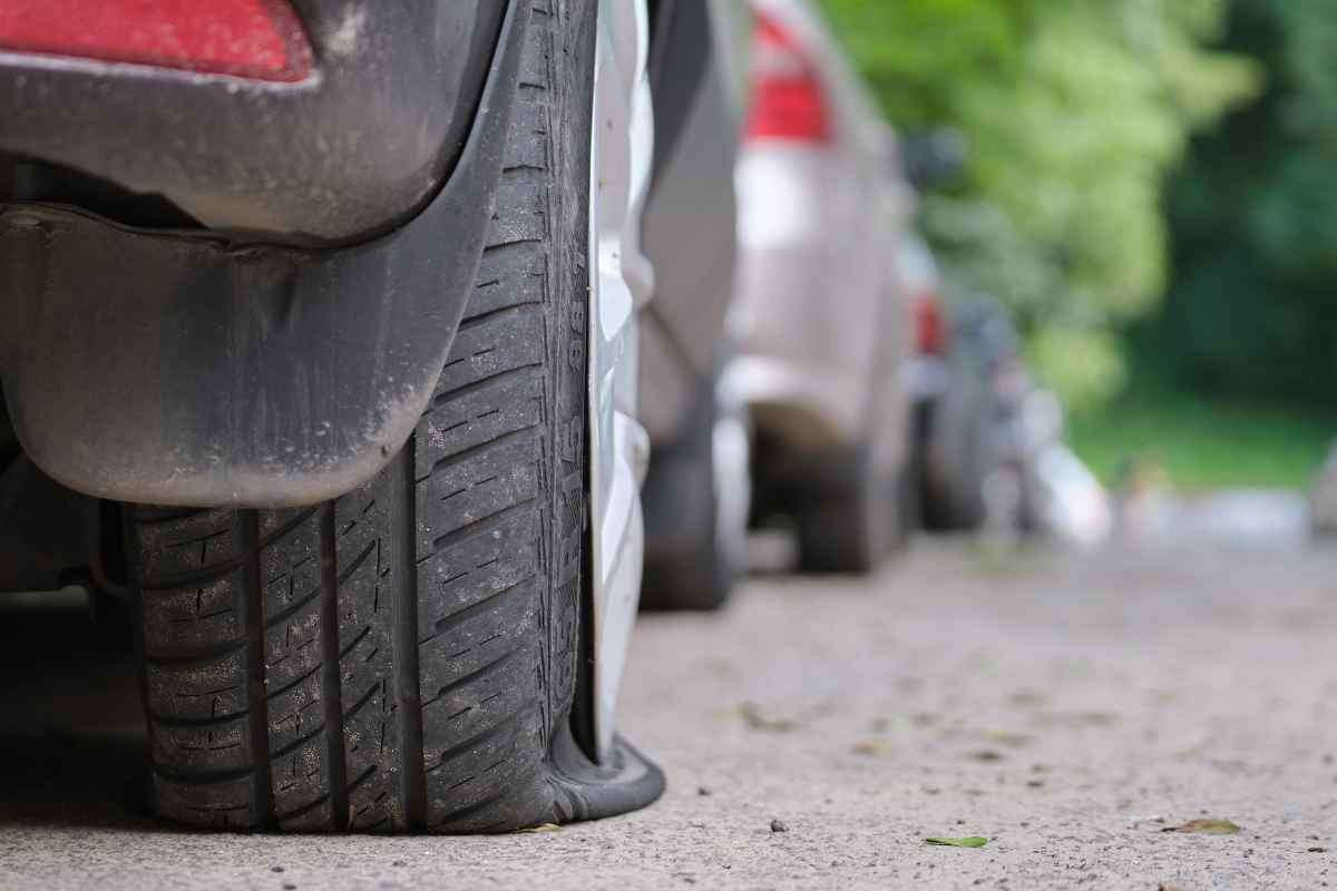 Sentire un fischio in auto, problema delle ruote o dei freni?